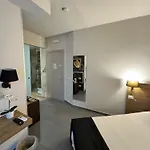 Bed & Breakfast Namuri 4*