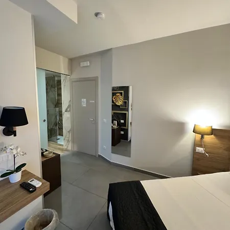 Oda ve Kahvaltı Namuri 3*