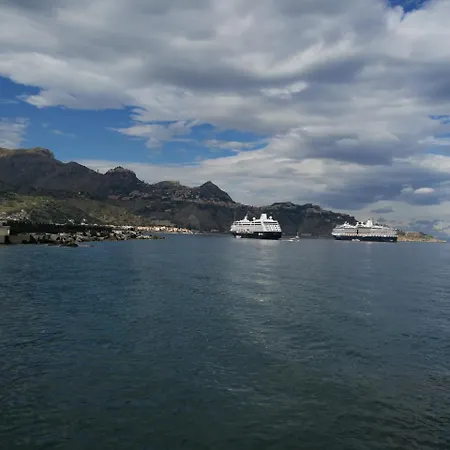 Oda ve Kahvaltı Namuri 3*